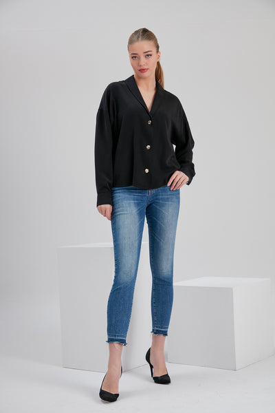 causal smart look with black Tencel blouse with vegan and sustainable fabric with plus size tall size available