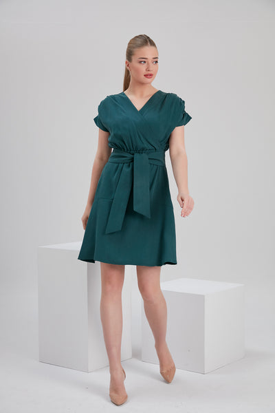 noacode size inclusive elegant green tencel dress with ethical sustainable materials 