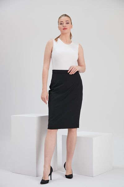 noacode ethical recyled fabric black pencil skirt with white top sustainable plus tall size fashion Europe Netherlands Belgium Denmark Germany Sweden