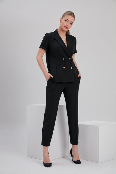 noacode sustainable black recycled pants with ethical black top tall plus size office fashion Netherlands EU Belgium Denmark Germany 